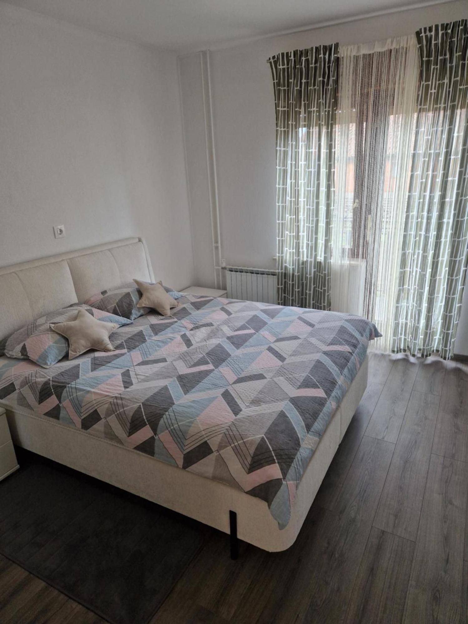 Apartma-Sobe Lejla วิพาวา ภายนอก รูปภาพ